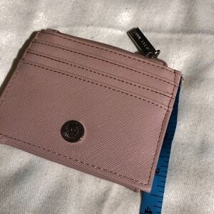 Anne Klein Bi-Fold Wallet, crosshatch Leather EUC